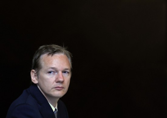 【julian assange】Julian Assange:少年黑客成就信息战中的叛逆者 